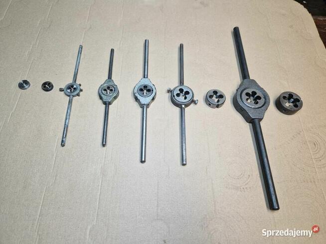 Narzynki i Pokrętła Zestaw