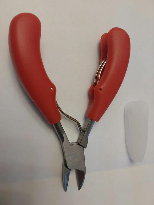 Kleszcze do paznokci