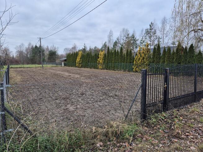 Sprzedam działkę 607m2 w Kościankach