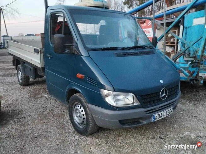 Mercedes sprinter skrzyniowy 113 cdi 3tony hak