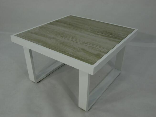 Zestaw mebli ogrodowych PIWONIA z technorattanu i aluminium