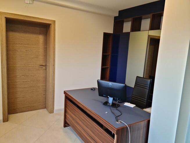 Przestronny lokal biurowo-usługowy w Sandomierzu