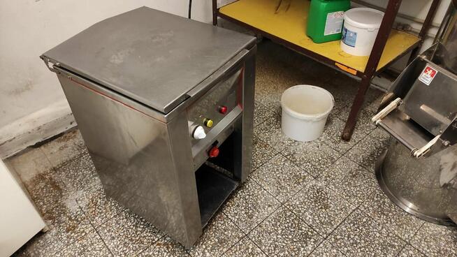 frytownice ,zamrażarki, obieraczka chłodziarki szafy