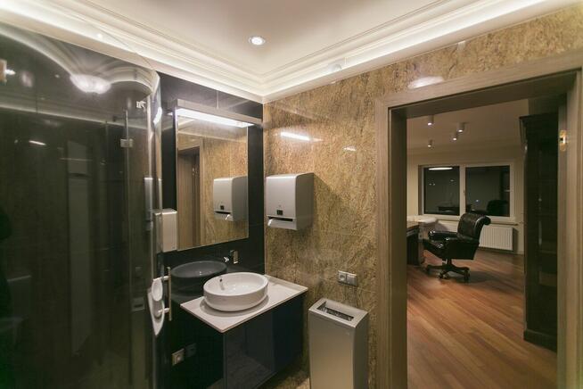 Przestronny lokal biurowo-usługowy w Sandomierzu