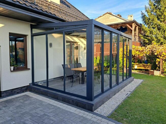 Zabudowa balkonu, tarasu, ogród zimowy, balustrada.