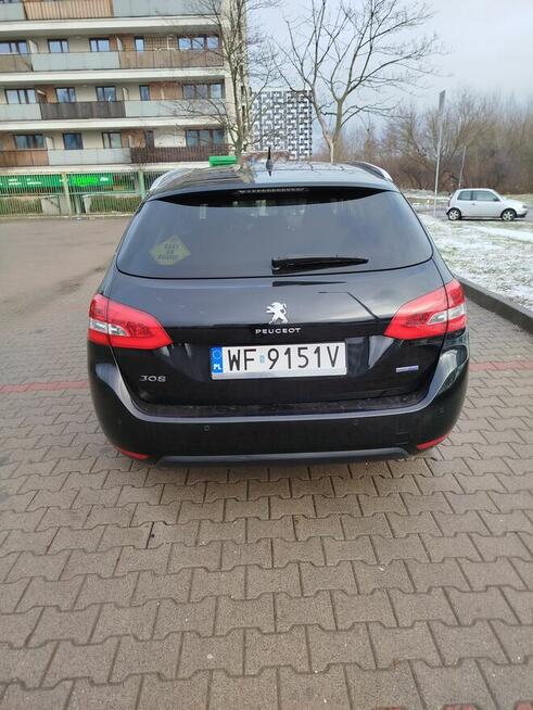 Sprzedam samochód osobowy