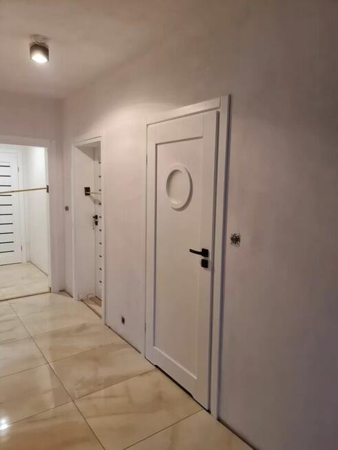 Drzwi drewniane zewnętrzne (wejściowe) i wewnętrzne