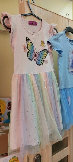 Sukienki tiulowe na 116 i 128