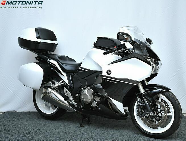 Honda VFR honda VFR1200FD  DTC, 2015, gwarancja, Motonita