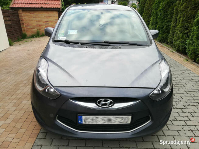 Hyundai ix20 2013 benzyna 1.4 szary metalik 157 500 km