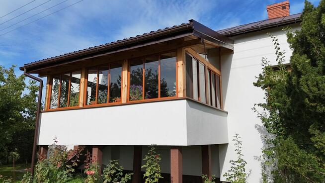 Zabudowa balkonu, tarasu, ogród zimowy, balustrada.