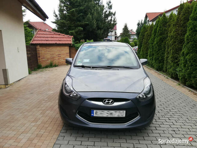 Hyundai ix20 2013 benzyna 1.4 szary metalik 157 500 km
