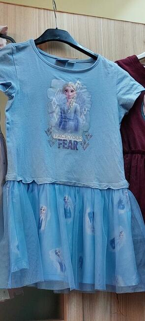 Sukienki tiulowe na 116 i 128