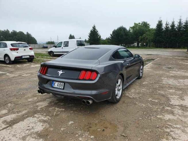 Ford Mustang 2015 v6
