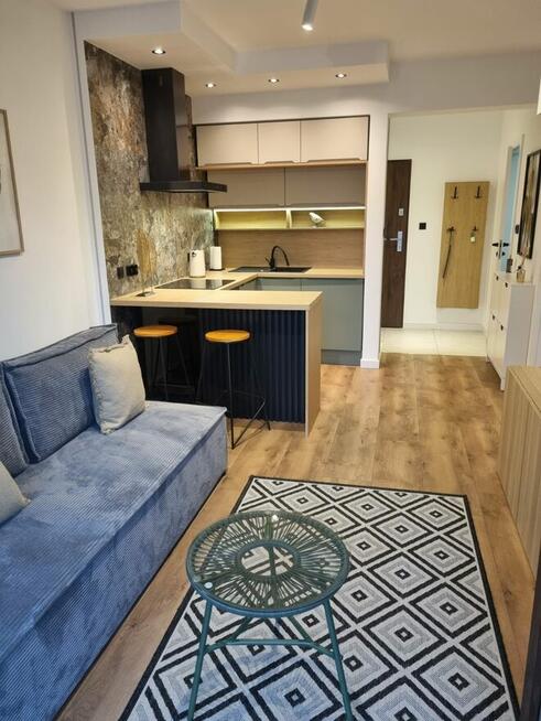 Wynajem Apartamentu z miejscem parkingowym - Częstochowa