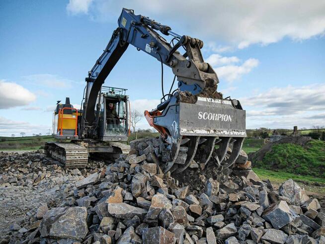 Chwytak do koparki MDE Scorpion S1100 12,0-18 ton