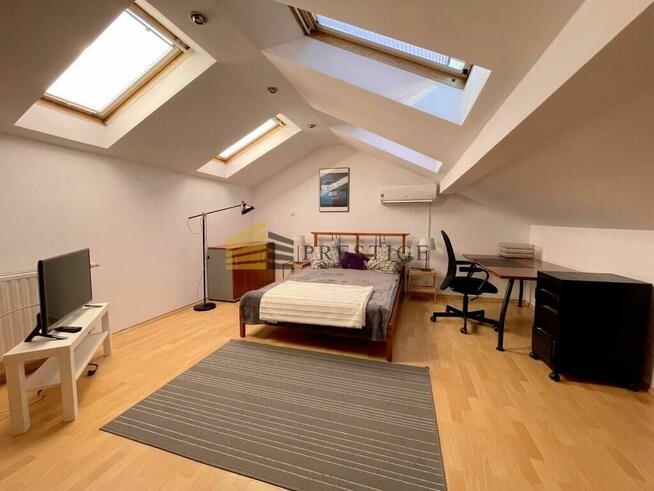 ** Dwupoziomowe mieszkanie na Mokotowie**