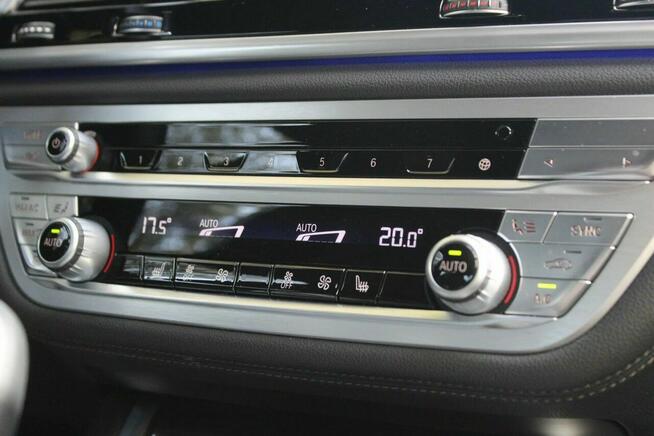 BMW 730 Kamera 360/ Bezwypadkowy/ FV 23%/ Runflat/ Tapicerka Dakota/ --