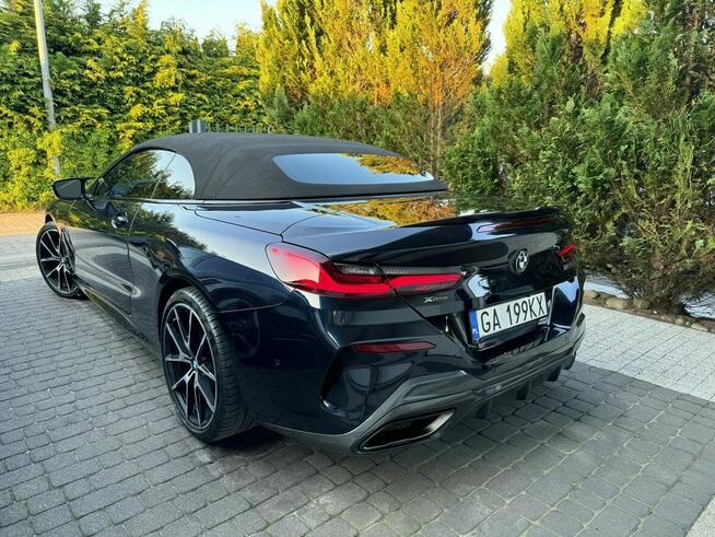 M8 4x4 660KM oś skrętna lasery asystenci harman kardon