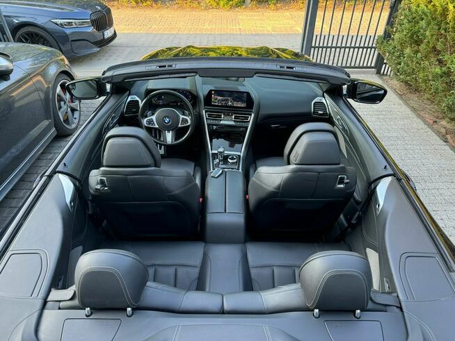 M8 4x4 660KM oś skrętna lasery asystenci harman kardon