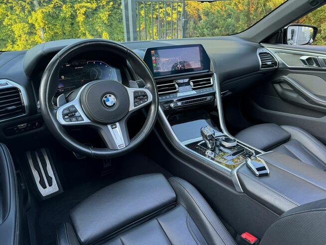 M8 4x4 660KM oś skrętna lasery asystenci harman kardon