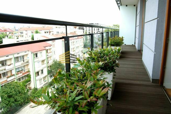 ** Nowoczesny apartament na Powiślu**