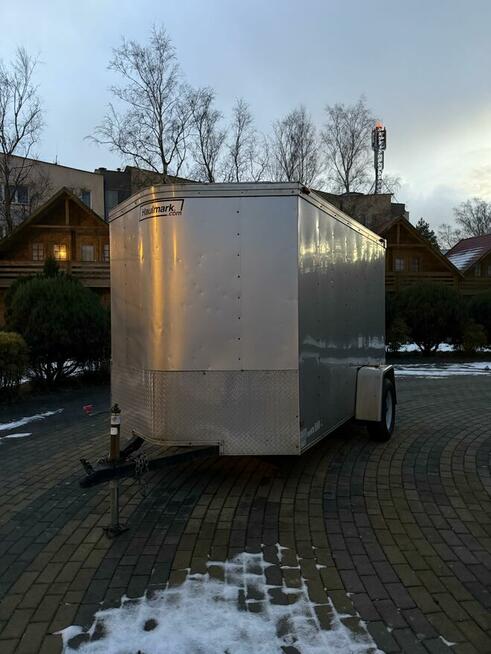 Przyczepka samochodowa