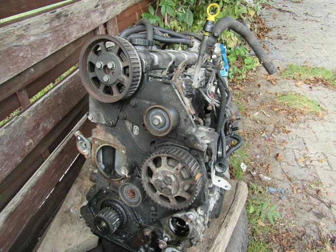 SILNIK 2,8tdi z Renault Master rp. 2001