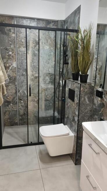 Wynajem Apartamentu z miejscem parkingowym - Częstochowa