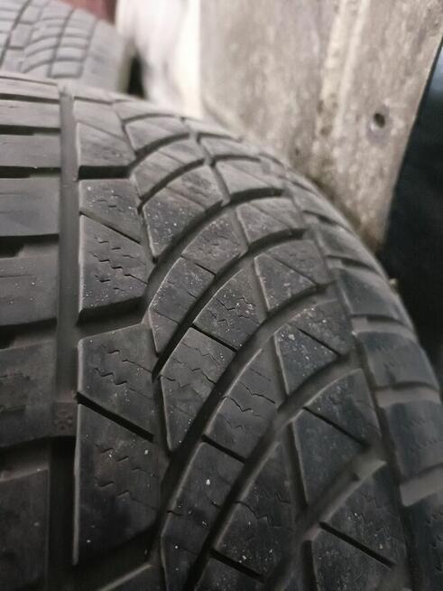 Opony wielosezon 215/55/16