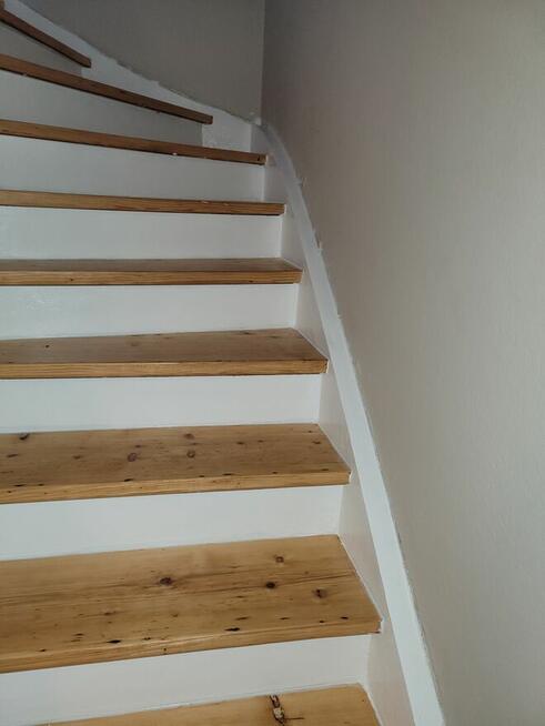 Cyklinowanie układanie podłóg parkietów renowacja schodów