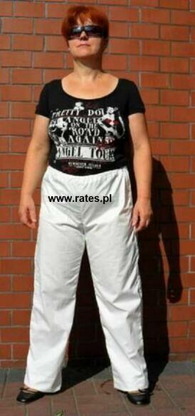 Bluzy piekarskie 100% bawełna cena 25 zł.