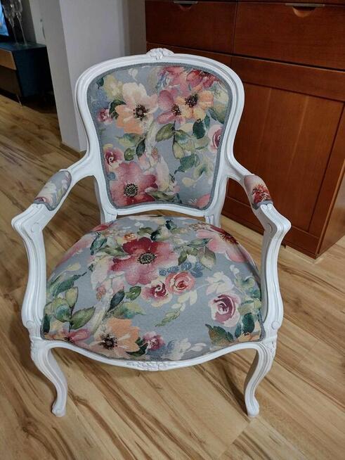 Renowacja mebli drewnianych i tapicerowanych