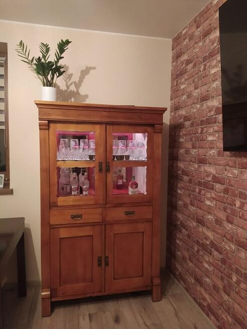 Renowacja mebli drewnianych i tapicerowanych