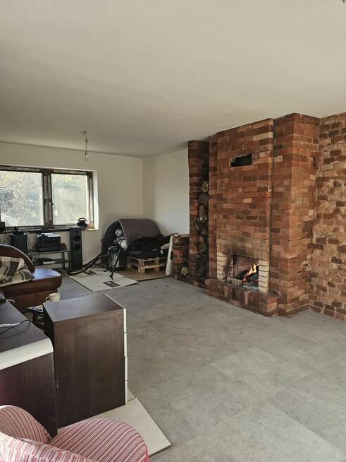 Sprzedam dom w trakcie remontu