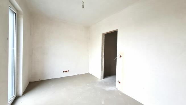 Lokal mieszkalny w szeregu z ogródkiem