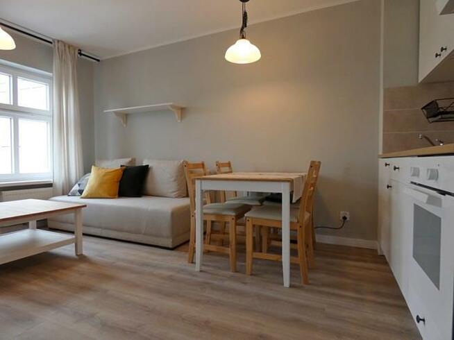 Dubois 3, Nadodrze, jasne 2 pokoje pet friendly