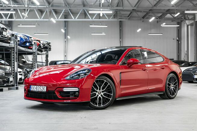 Porsche Panamera GTS lift.  Gwarancja 2026. Ceramika. Specyfikacja 945 tys. zł.