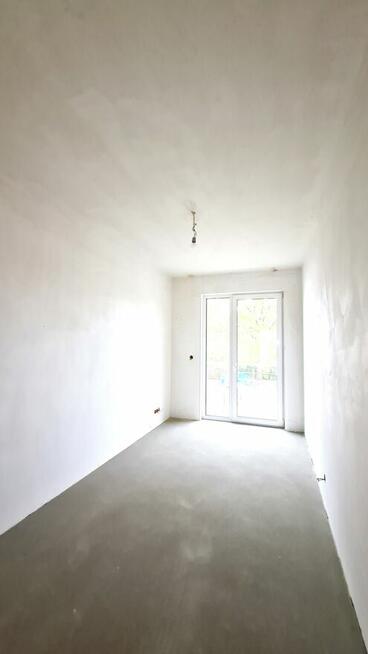 Lokal mieszkalny w szeregu z ogródkiem