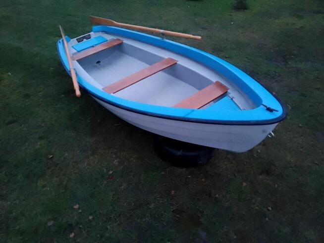 Łódź wedkraska stan idealny 3,80