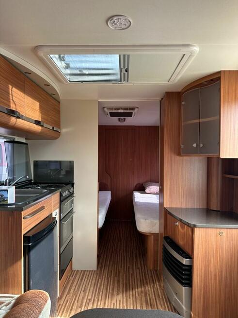 Adora 612 DI|DMC 1300kg+Prysznic/wc+Markiza+TV