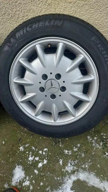 Koła z oponami do Mercedesa Michelin 215/55 R16