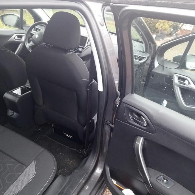 Sprzedam Peugeota 2008