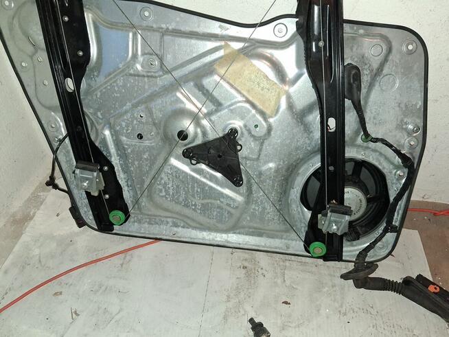 VW Tiguan mechanizm podnośnik szyb lewy prawy