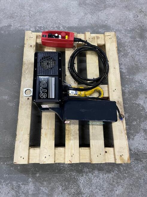 Wciągnik 0,6T STAHL suwnica wciągarka elektrowciąg wyciagnik