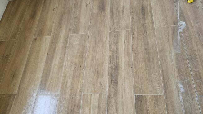 Remonty, wykończenia wnętrz, płytki, panele, malowanie