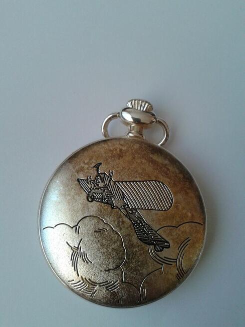 różne zegarki nakręcane i inne