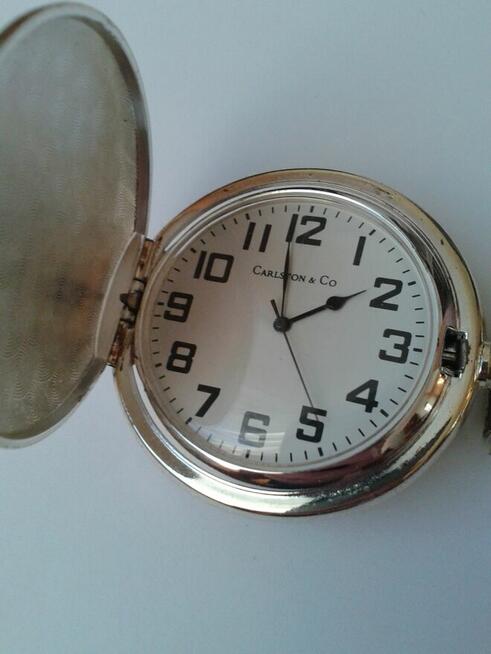 różne zegarki nakręcane i inne