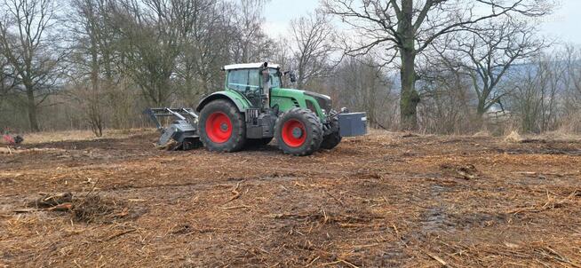 Mulczowanie wgłebne i powierzchniowe Wycinka drzew