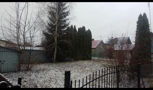 Działka z domem na sprzedaż